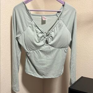 No Boundaries heart peephole blouse